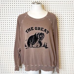 THE GREAT. Brown Bear Graphic Sweatshirt